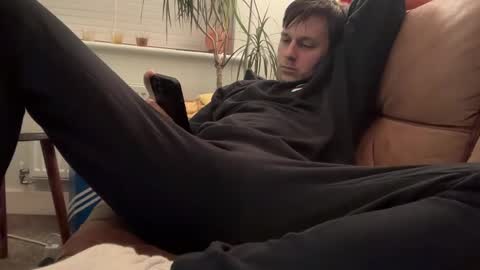 Sal online show from February 2025 09:35:02 PM