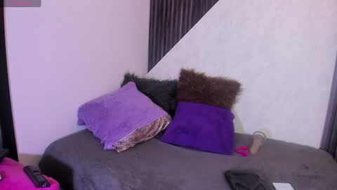 Snapshot of yessica_doll chatting on June 2026 02:27:02 PM Yessicsa online show from June 2026 02:27:02 PM