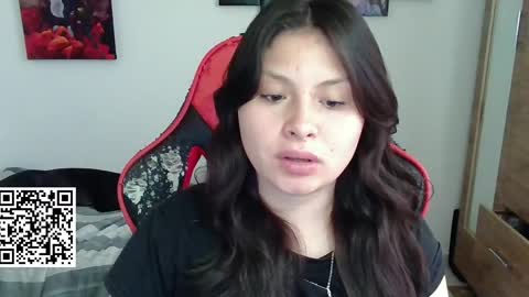 yessica_gomez01 online show from April 2026 10:37:02 PM