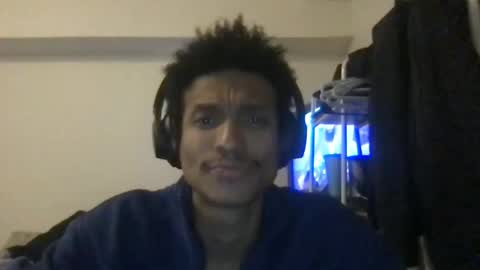 yesyesf32 online show from March 2026 05:58:02 AM