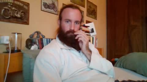 yeti_92 online show from October 2025 04:26:01 PM