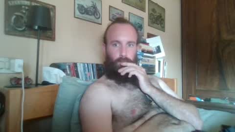 yeti_92 online show from August 2026 04:20:02 PM