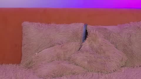 Snapshot of yeye_sweet_ chatting on February 2026 06:22:01 AM YEYE online show from February 2026 06:22:01 AM