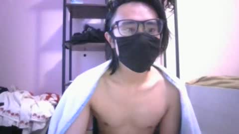 yin476 online show from October 2025 02:57:02 PM