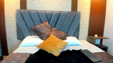 Ying online show from February 2026 10:03:01 PM