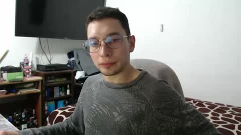 yinmao08 online show from February 2026 01:23:01 AM