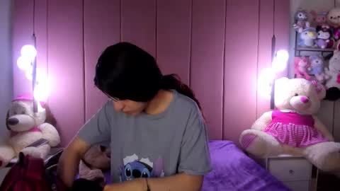 yinyang_luar online show from January 2026 11:15:02 AM