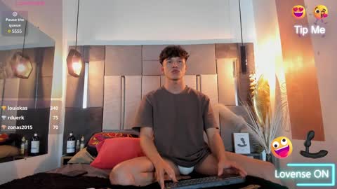 yizus_bonz online show from December 2024 06:14:01 AM