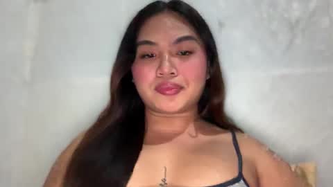 Snapshot of yllanahard chatting on February 2026 06:22:01 PM yllana love online show from February 2026 06:22:01 PM