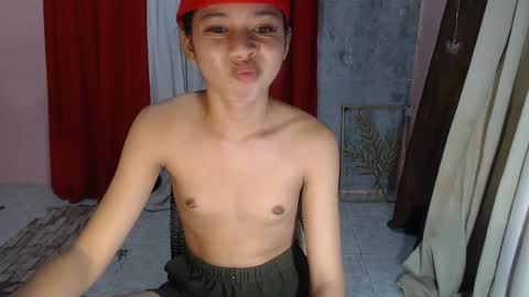 Snapshot of ymee_shane18 chatting on January 2025 10:06:02 AM ymee_shane18 online show from January 2025 10:06:02 AM