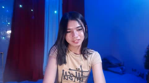 Snapshot of ymee_shane18 chatting on January 2025 10:49:02 AM ymee_shane18 online show from January 2025 10:49:02 AM