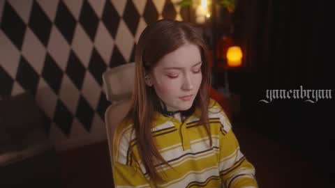 ynnenbrynn online show from November 2025 07:53:02 AM