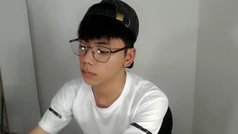 ynotyu online show from February 2026 05:09:02 PM