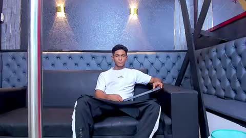 Snapshot of yoel_blessed chatting on July 2026 11:46:01 AM Yoel online show from July 2026 11:46:01 AM