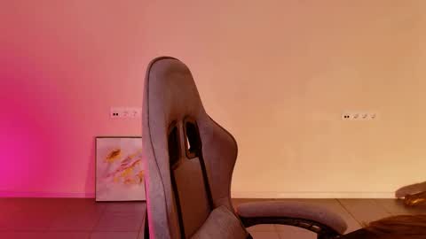 Snapshot of yoka_paradoxxx chatting on February 2026 09:16:01 AM yoka_paradoxxx online show from February 2026 09:16:01 AM