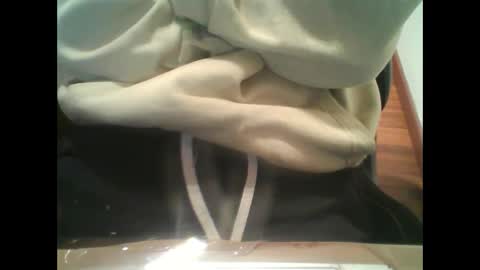 Snapshot of yokaxondoo chatting on February 2025 11:05:01 PM yokaxondoo online show from February 2025 11:05:01 PM