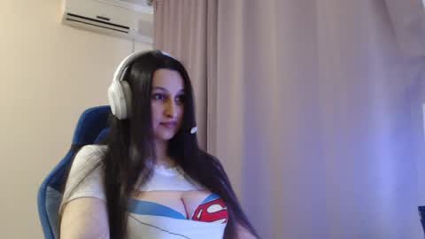 Sophie online show from April 2026 02:30:01 PM