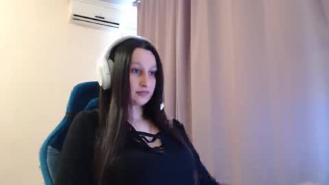 Sophie online show from April 2026 02:59:01 PM
