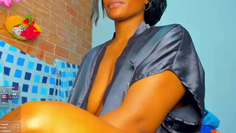 yonnsol_avril online show from February 2025 11:12:02 PM