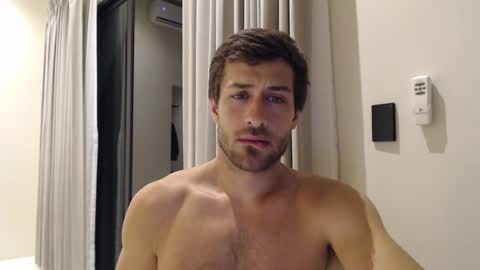 Yoooups online show from October 2025 03:26:02 AM