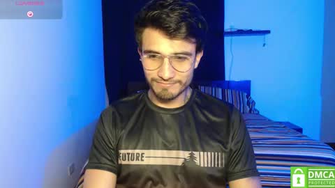 yoshy_man online show from February 2026 03:22:02 AM