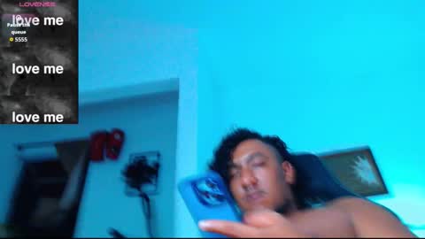 Snapshot of yosoy_enzo2020 chatting on December 2025 02:50:02 AM Enzo online show from December 2025 02:50:02 AM