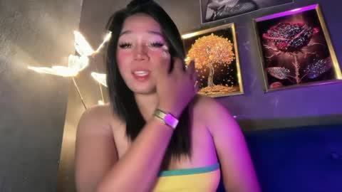 Snapshot of you_should_try chatting on May 2026 09:15:01 AM Denice online show from May 2026 09:15:01 AM