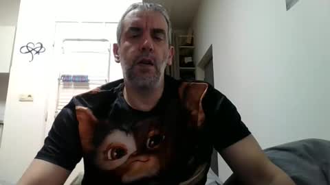 Snapshot of youdeservit chatting on February 2025 07:16:02 PM CrayZio online show from February 2025 07:16:02 PM