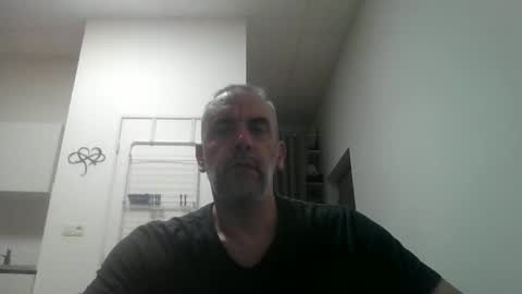 Snapshot of youdeservit chatting on March 2026 02:06:02 AM CrayZio online show from March 2026 02:06:02 AM