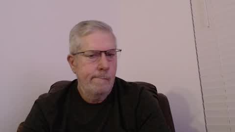 Snapshot of yougogirl_3 chatting on January 2025 12:29:01 PM Colorado Guy Straight online show from January 2025 12:29:01 PM