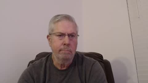 Snapshot of yougogirl_3 chatting on February 2025 04:03:01 AM Colorado Guy Straight online show from February 2025 04:03:01 AM