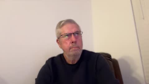 Snapshot of yougogirl_3 chatting on February 2025 03:44:01 AM Colorado Guy Straight online show from February 2025 03:44:01 AM