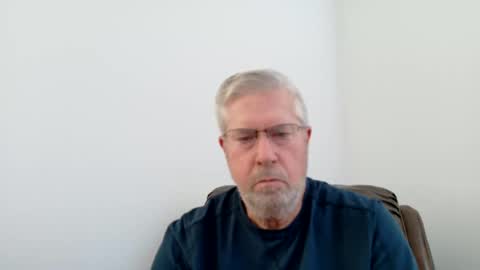 Snapshot of yougogirl_3 chatting on February 2025 09:15:02 PM Colorado Guy Straight online show from February 2025 09:15:02 PM