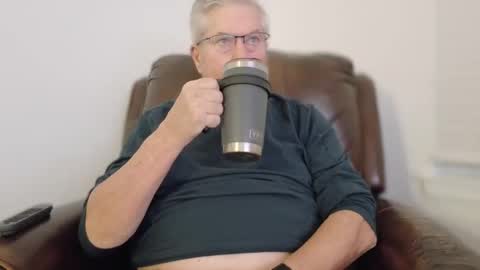 Snapshot of yougogirl_3 chatting on February 2025 01:21:02 PM Colorado Guy Straight online show from February 2025 01:21:02 PM