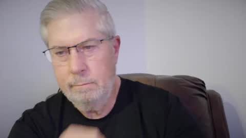 Snapshot of yougogirl_3 chatting on February 2025 12:37:01 PM Colorado Guy Straight online show from February 2025 12:37:01 PM