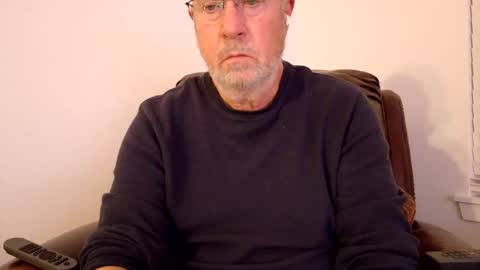 Snapshot of yougogirl_3 chatting on March 2025 05:18:02 AM Colorado Guy Straight online show from March 2025 05:18:02 AM