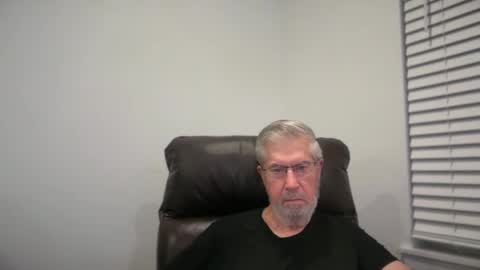 Snapshot of yougogirl_3 chatting on September 2025 02:22:01 AM Colorado Guy Straight online show from September 2025 02:22:01 AM