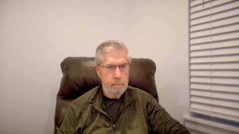 Snapshot of yougogirl_3 chatting on September 2025 12:16:01 PM Colorado Guy Straight online show from September 2025 12:16:01 PM