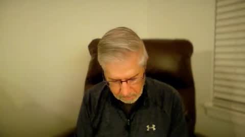 Snapshot of yougogirl_3 chatting on October 2025 11:56:02 AM Colorado Guy Straight online show from October 2025 11:56:02 AM