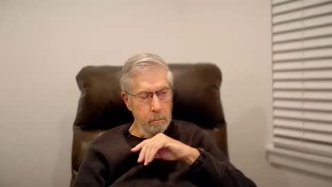 Snapshot of yougogirl_3 chatting on November 2025 02:02:02 AM Colorado Guy Straight online show from November 2025 02:02:02 AM