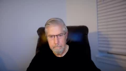 Snapshot of yougogirl_3 chatting on November 2025 09:42:02 AM Colorado Guy Straight online show from November 2025 09:42:02 AM