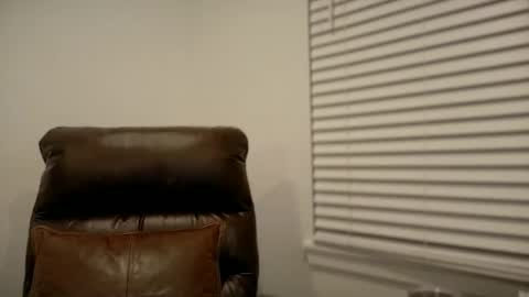 Snapshot of yougogirl_3 chatting on November 2025 02:33:02 AM Colorado Guy Straight online show from November 2025 02:33:02 AM