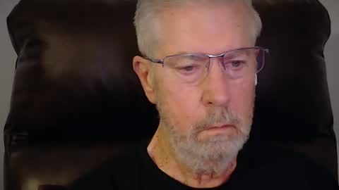 Snapshot of yougogirl_3 chatting on November 2025 10:43:02 AM Colorado Guy Straight online show from November 2025 10:43:02 AM