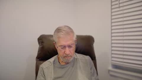 Snapshot of yougogirl_3 chatting on November 2025 12:16:01 PM Colorado Guy Straight online show from November 2025 12:16:01 PM