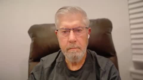 Snapshot of yougogirl_3 chatting on November 2025 12:04:02 PM Colorado Guy Straight online show from November 2025 12:04:02 PM