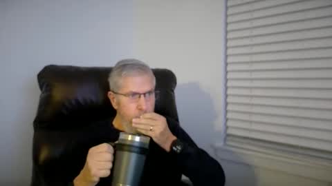 Snapshot of yougogirl_3 chatting on December 2025 12:14:02 PM Colorado Guy Straight online show from December 2025 12:14:02 PM