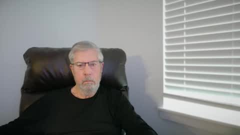 Colorado Guy Straight online show from May 2026 12:02:01 PM
