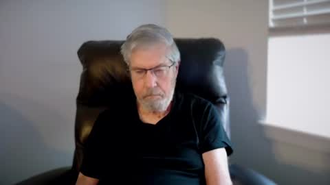 Snapshot of yougogirl_3 chatting on June 2026 12:00:01 PM Colorado Guy Straight online show from June 2026 12:00:01 PM