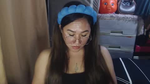 Snapshot of yougotmeanna chatting on March 2026 06:39:02 AM Your Dream Pinay Anna online show from March 2026 06:39:02 AM