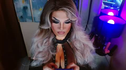 QUEEN MADISON  online show from June 2026 04:53:02 PM